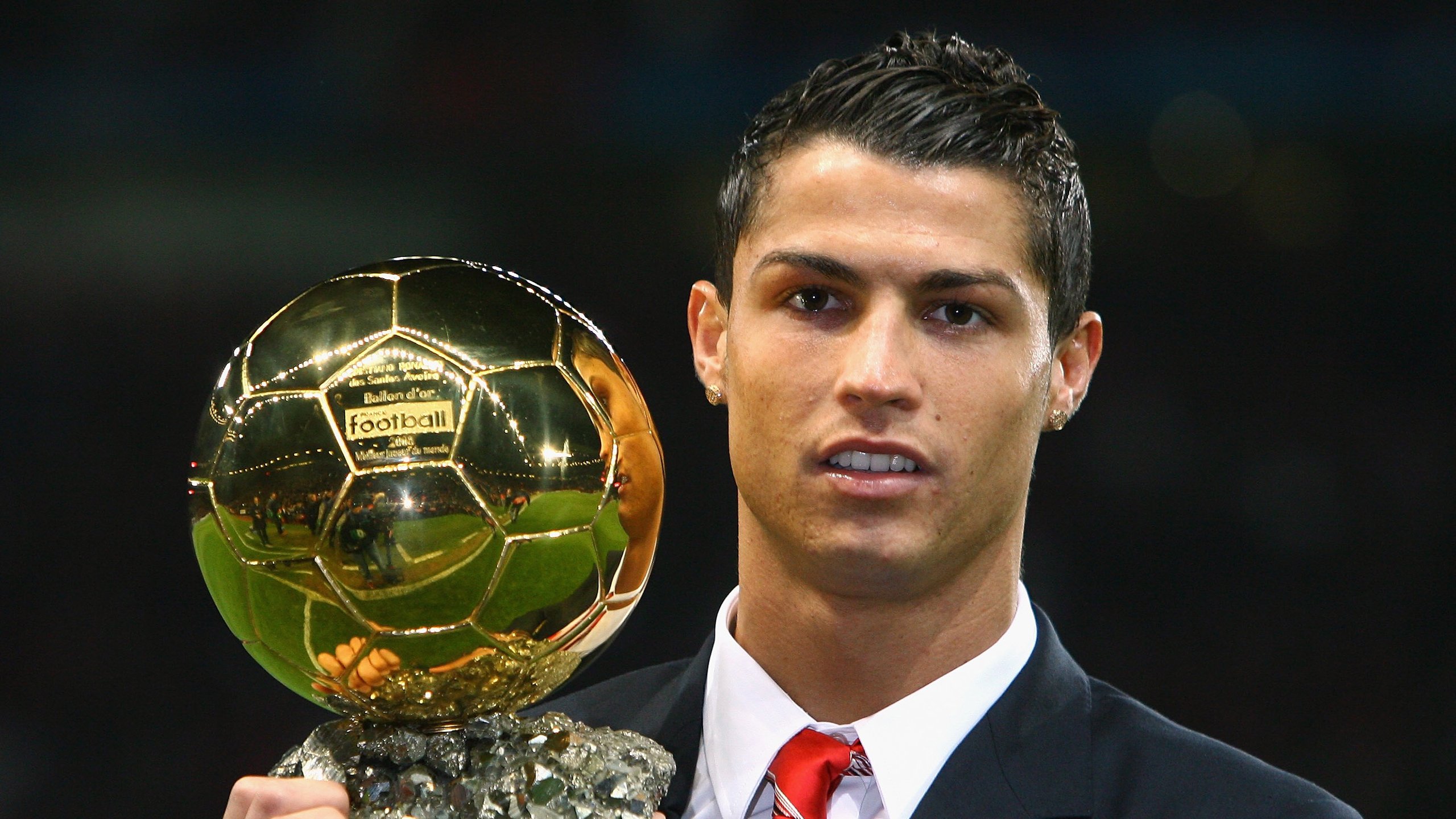 “马科斯·莫奇的防守与攻守转换能力，为阿根廷美洲狮队带来竞争优势”